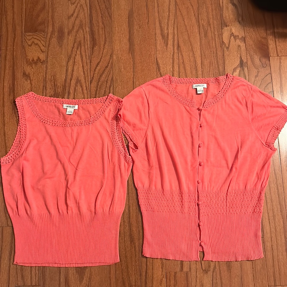 Beautiful melon colored two piece set